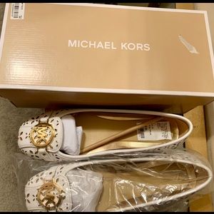 NWT MK Shoes Size 9.5